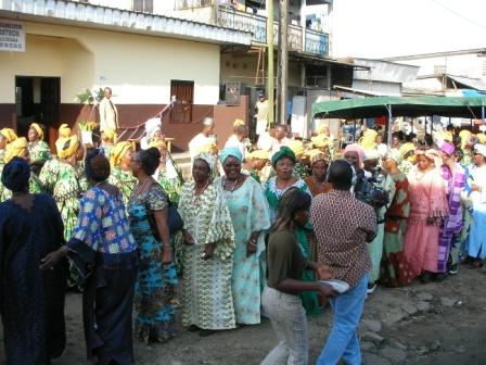 Inauguration de la case sociale de Batack à Douala
