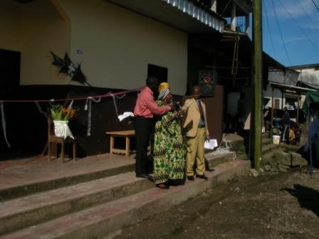 Inauguration de la case sociale de Batack à Douala